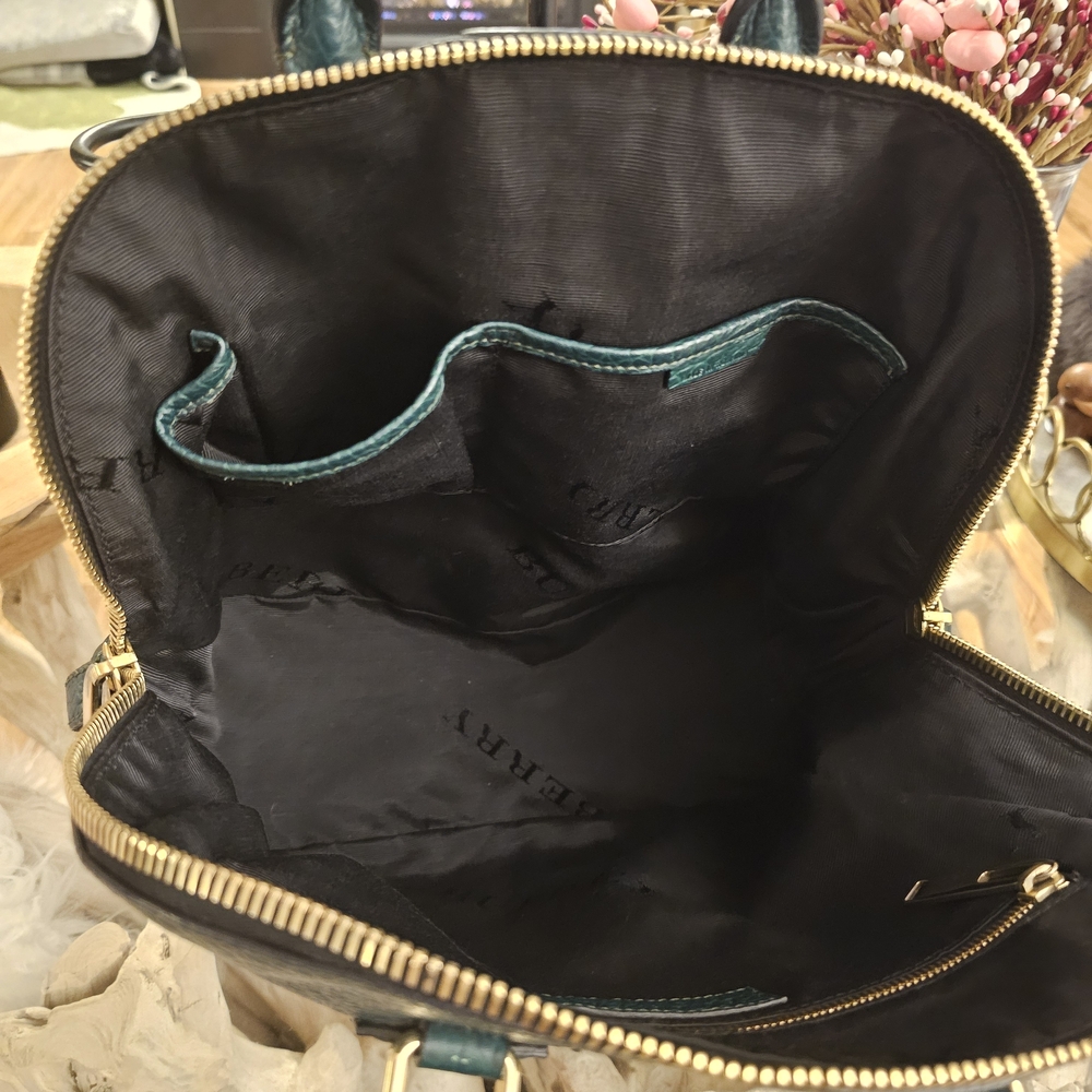 ‼️Sale‼️Burberry Green Leather Women's Bag - Picture 9 of 16